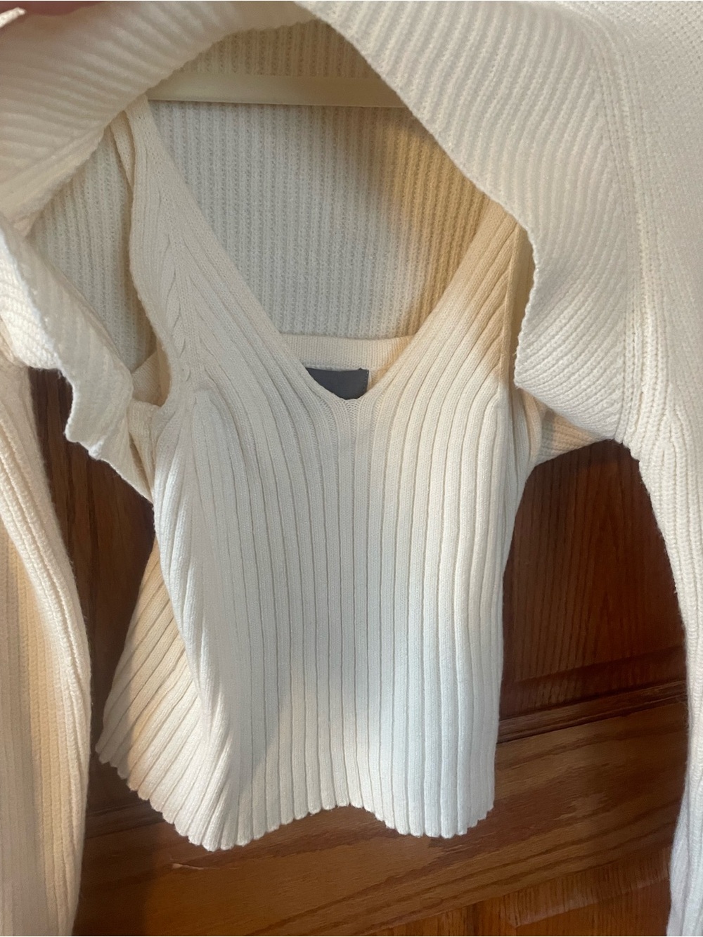 Anthropologie Cream Ribbed V‑Neck Tank Sweater